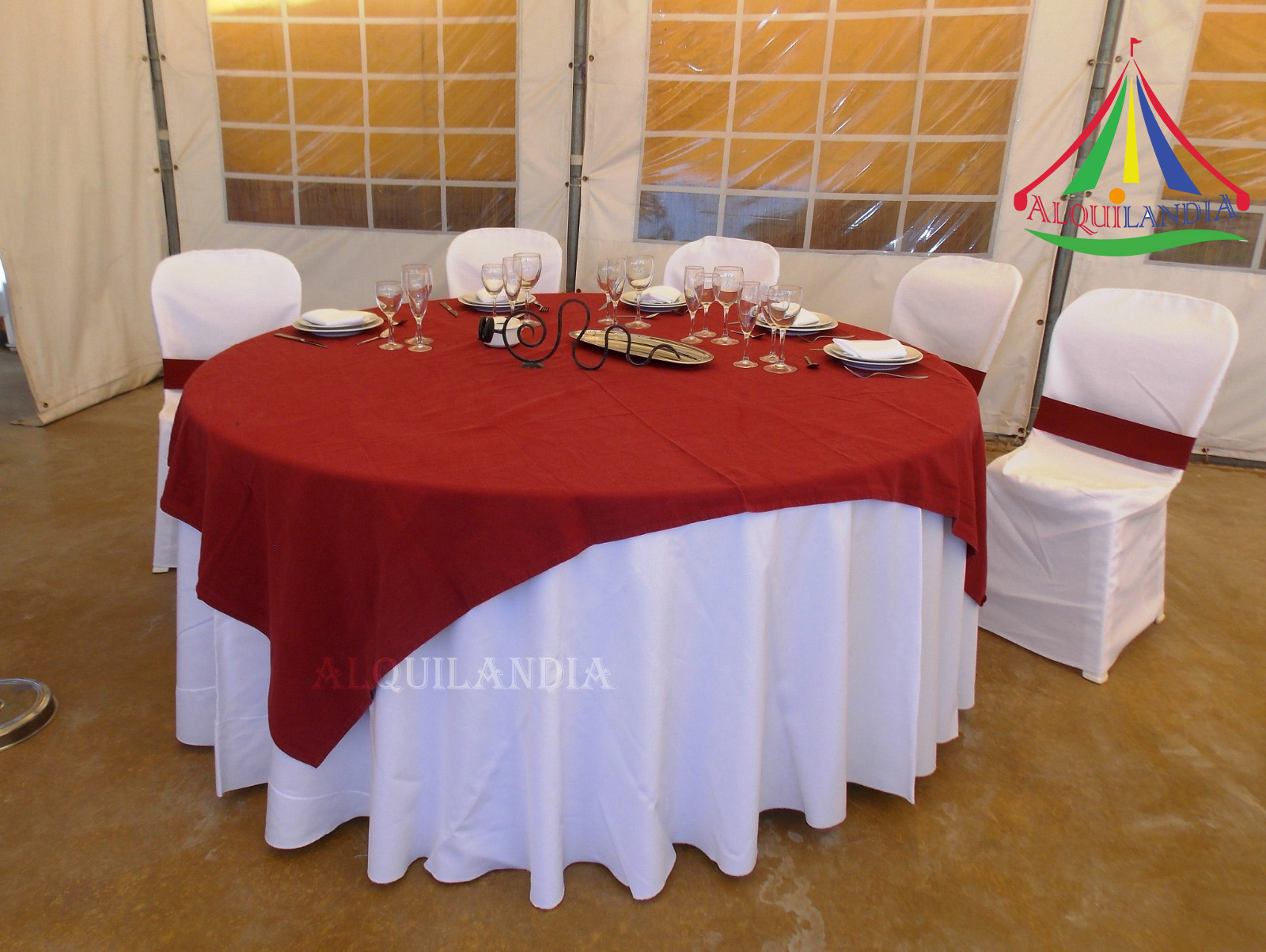 Mantel blanco y cubremantel Bourdeos