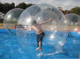 HINCHABLES ACUATICOS CON TOBOGAN Y PISCINA INCORPORADA