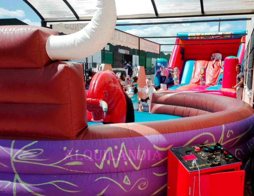 ALQUILER-TORO-MECANICO-BULL-WWW.ALQUILANDIASEVILLA-4