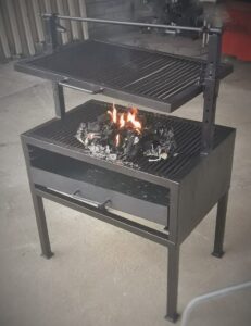 BARBACOA DE LEÑA (1 M X 0,65 M X 1,35 M)